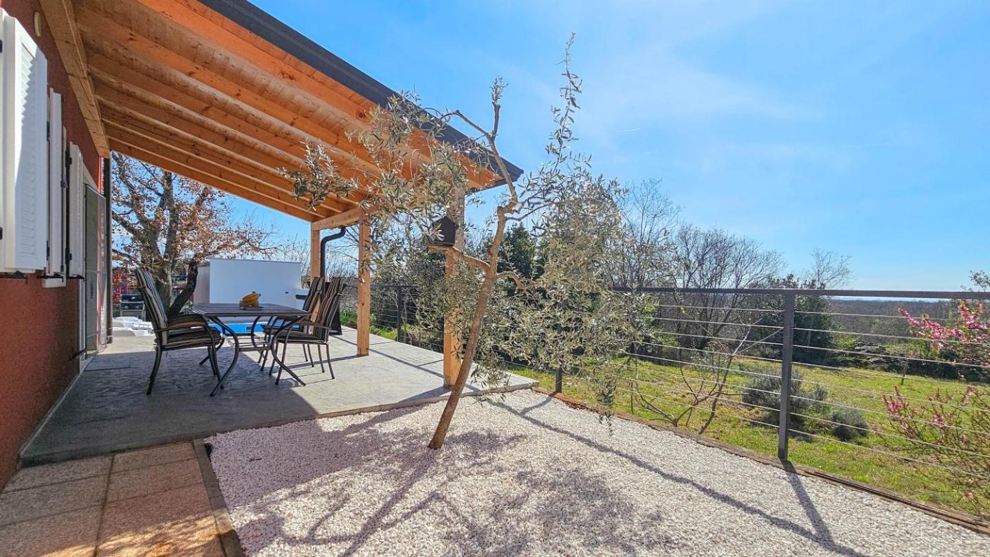 הוילה Kmeti Casa Lutoma מראה חיצוני תמונה
